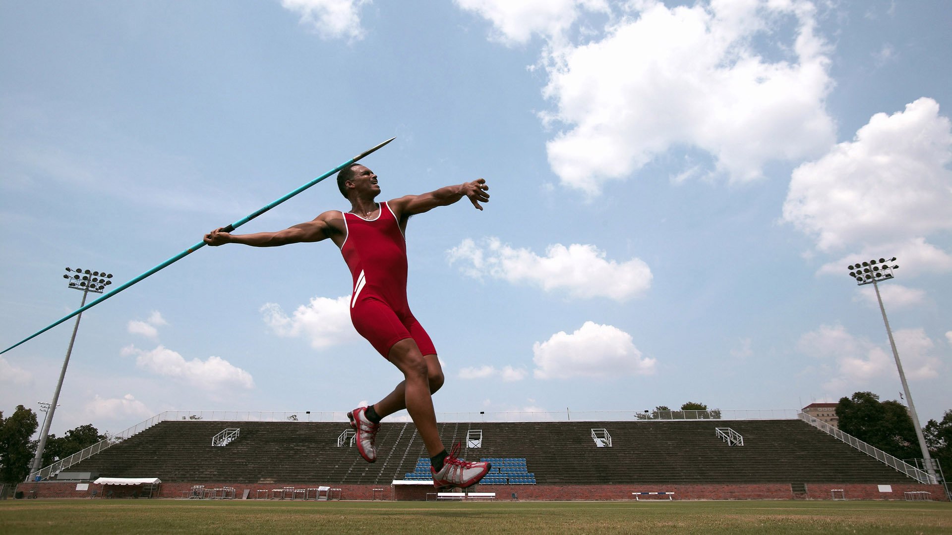 “历史瞬间”——那些载入WRC史册的伟大时刻